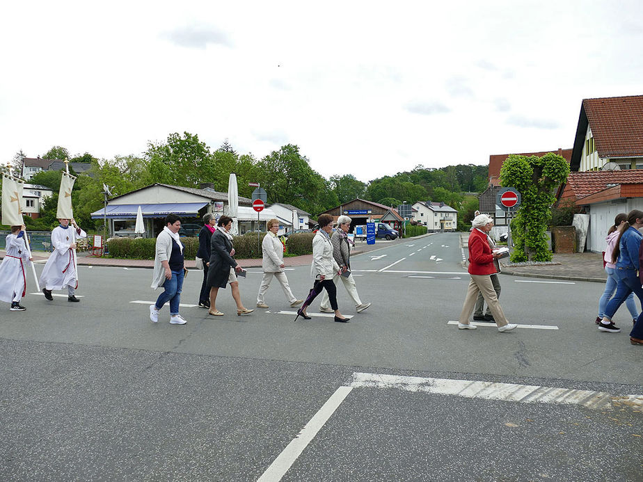 Bittprozession an Christi Himmelfahrt (Foto: Karl-Franz Thiede)